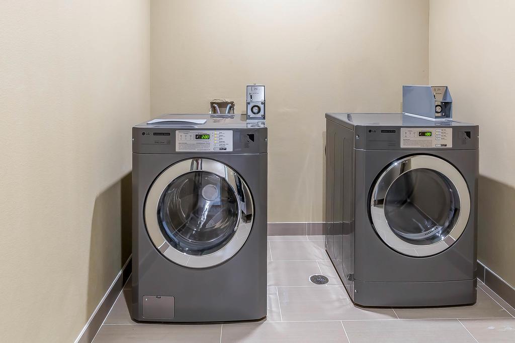 Comfort Suites Houston I45 North Aldine Екстериор снимка