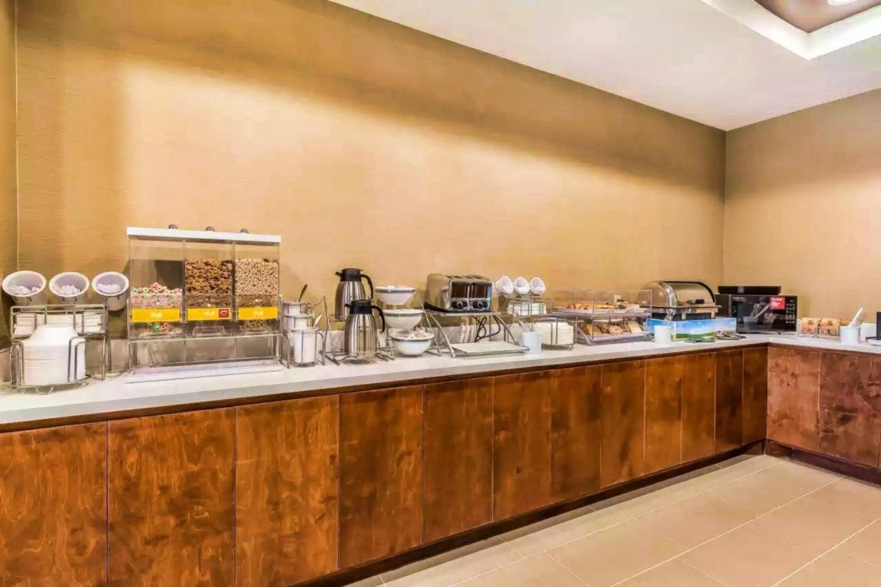 Comfort Suites Houston I45 North Aldine Екстериор снимка
